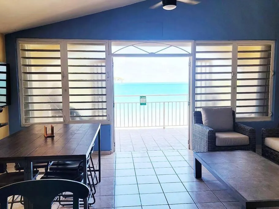Ocean Beach Front In Luquillo Pr Near El Yunque Apartament